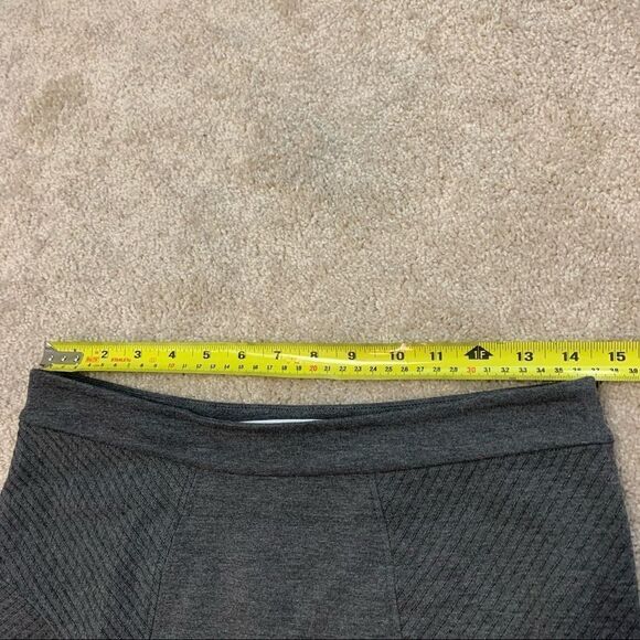 Diane Von Furstenberg gray Carlita skirt size 6 - Picture 10 of 11